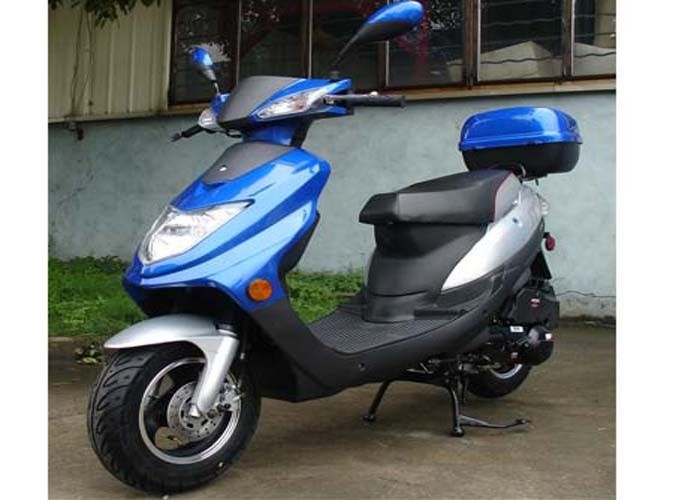 125cc Yetişkin Motorlu Scooter 4 Zamanlı 1 Silindir Alüminyum Jant Dört Arka Büyük Arka Kutu