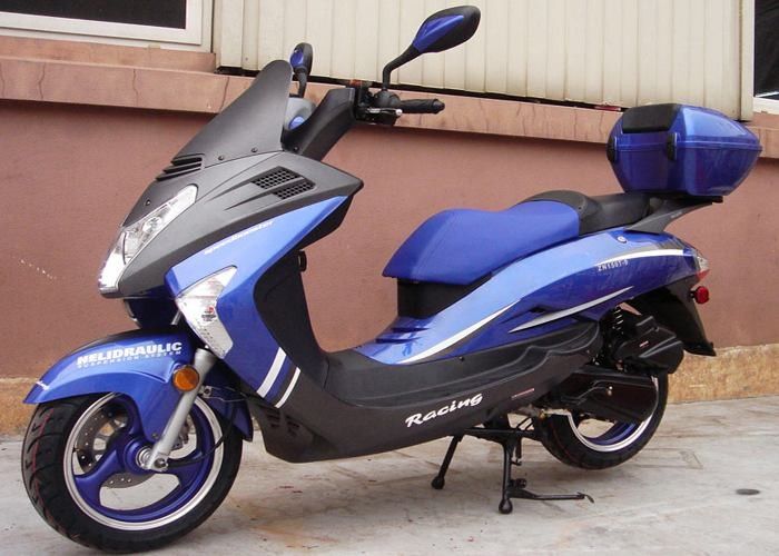 V Stil Far 150cc Gaz Scooter, 2 Dikiz Aynalı Gazlı Scooter