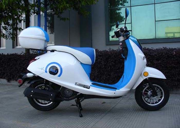 İki Dikiz Aynası / Arka Kutulu Beyaz / Mavi 50cc Mini Bisiklet Scooter