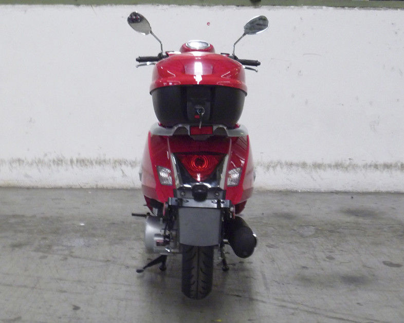 Güzel Şekli Yetişkin Motorlu Scooter Kırmızı 150cc Lady Scooter Dikiz Aynası