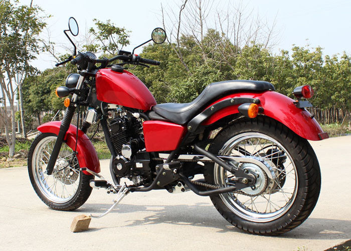 Kırmızı 250cc Chopper Motosiklet 5 km Otomatik Şanzıman ile 90 km / H Düşük Yağ Tüketimi