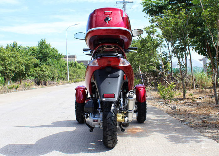 Hava Soğutmalı 50cc Yetişkin Tri Tekerlek Motosiklet Tek Silindir 4 İnme Arka Kutusu