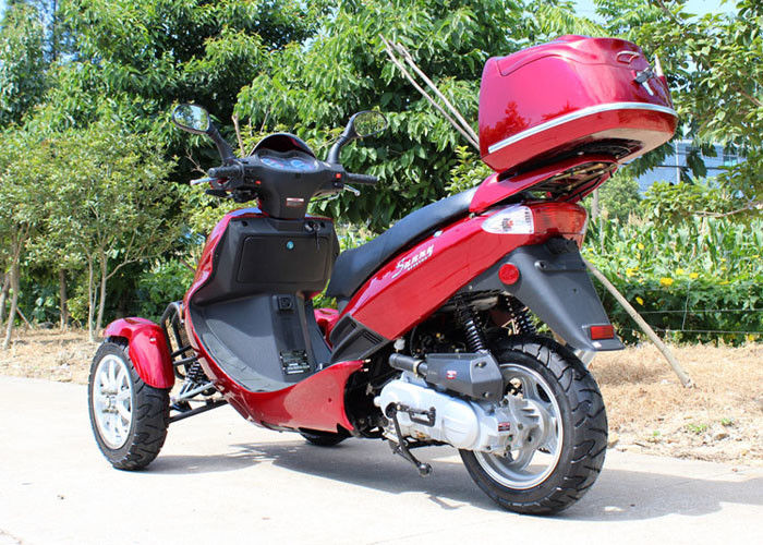Hava Soğutmalı 50cc Yetişkin Tri Tekerlek Motosiklet Tek Silindir 4 İnme Arka Kutusu