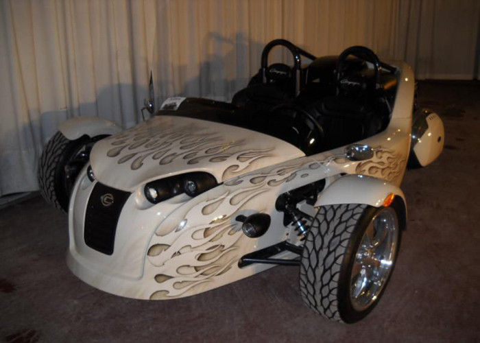 Yüksek Güçte Üç Tekerlekli Motosiklet 1250cc Sıvı Soğutmalı Yetişkinler İçin 3 Tekerlekli Motosiklet