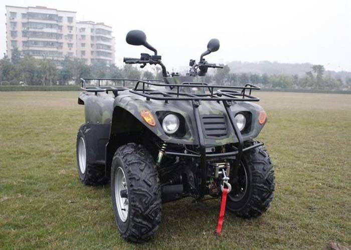 Off Road Utility Araçlar ATV 400cc Quad Bike Büyük Motor 30 derece Tırmanma kabiliyetine sahip
