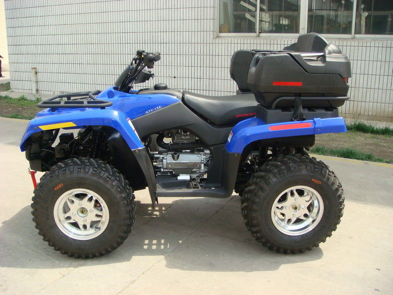 400cc ATV Quad Bike 4 * 4F / R Bağımsız Süspansiyon Demir / Alüminyum Jant Elektrikli Vites