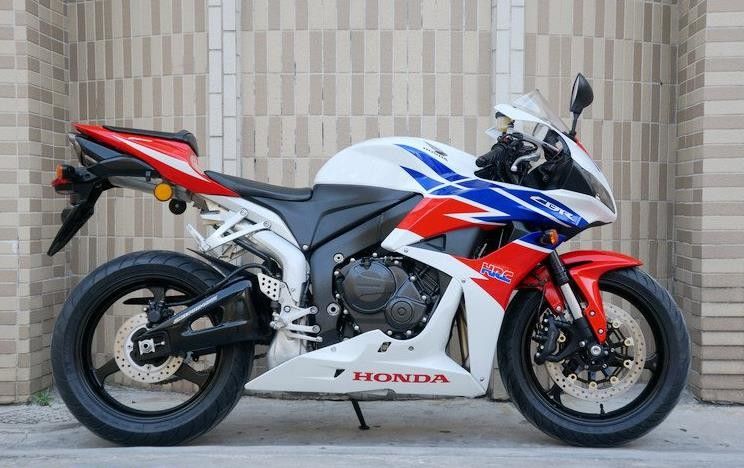 Yamaha Motorlu Scooter Sıvı Soğutmalı, 600cc Elektrik Enerjili Motosiklet Sıralı Dört Silindirli