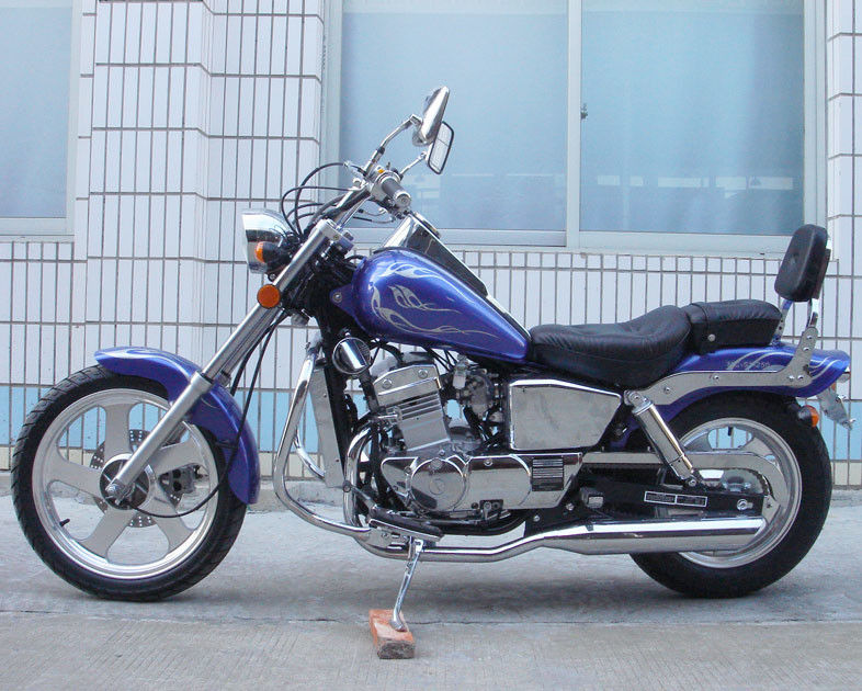 Su Soğutmalı 250cc Yüksek Güçlü Motosikletler Hızlı Elektrikli Motosiklet Arka Kampana Fren