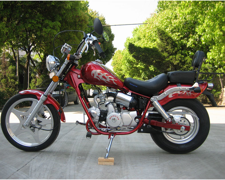 50cc Yüksek Güçlü Motosiklet, 2 Koltuklu, Hava Soğutmalı International Gear 4 Hız