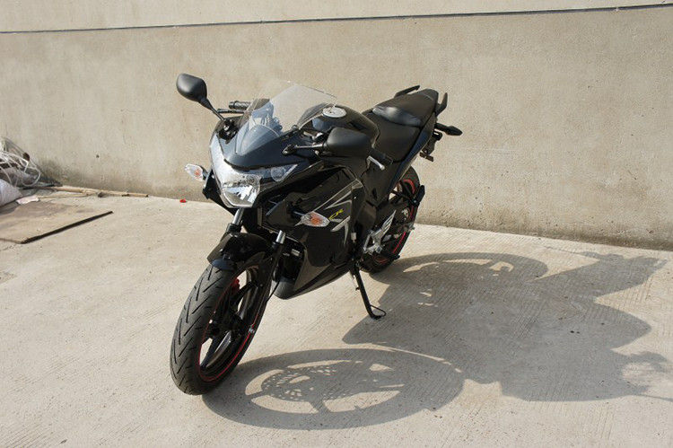 Yetişkinler İçin 2 Kişilik Elektrikli Motosiklet 250cc Standart Motosiklet Tek Silindirli