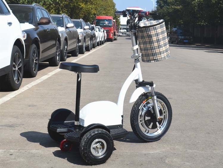 El Freni 350w Elektrikli Moped Bisiklet 25 Km / H Kalıcı Mıknatıslı Fırçalı DC Motorlu