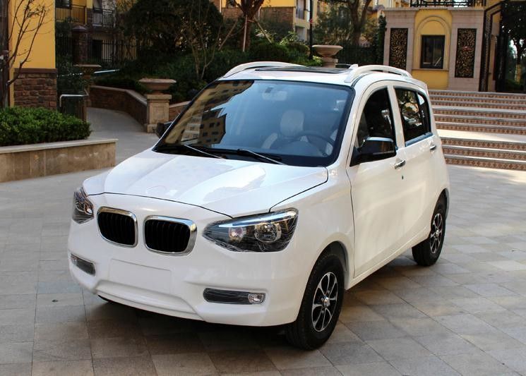 6000 W Elektrikli Golf Arabaları Ile 5 Kapılar 4 Koltuklar BMW Stil Fan Isıtıcı MP3 Radyo PVC