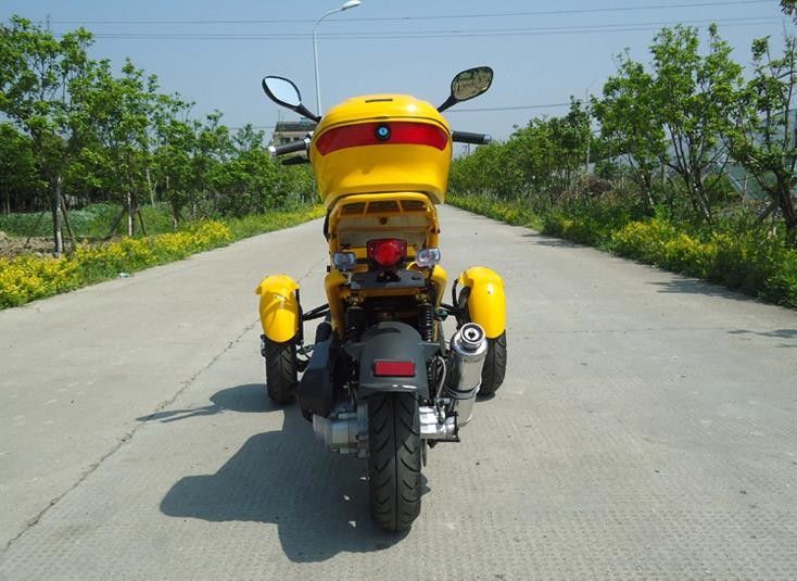 Yatay Tip Üç Tekerlekli Motosiklet 50cc 3 Tekerlekli Trike Scooter 4 Zamanlı
