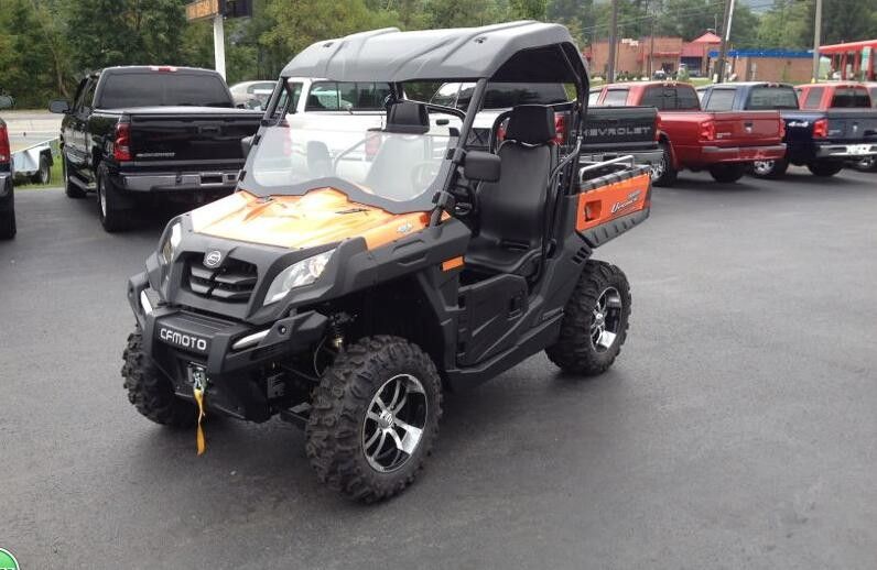 Güçlü Motorlu 2 Koltuk 800cc Gaz Yardımcı Araç CF Motor UTV