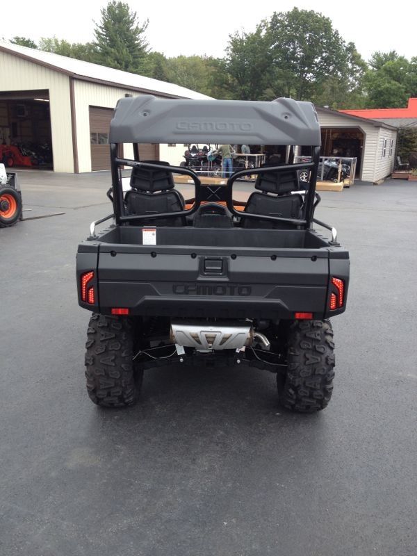 Güçlü Motorlu 2 Koltuk 800cc Gaz Yardımcı Araç CF Motor UTV