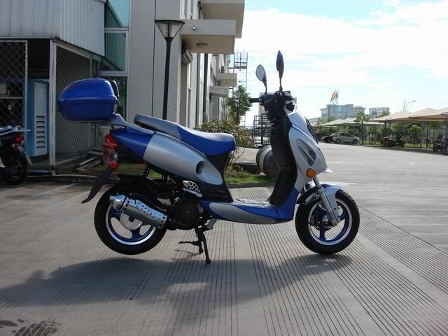 Cvt Zorunlu Hava Soğutmalı Motorlu 150cc Mini Scooter, Ön Disk Arka Kampanalı Fren
