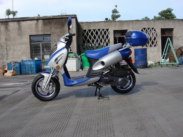 Cvt Zorunlu Hava Soğutmalı Motorlu 150cc Mini Scooter, Ön Disk Arka Kampanalı Fren