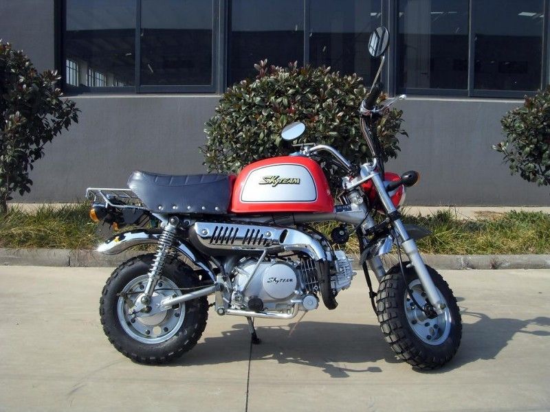 Konik Makaralı Rulmanlı Yetişkinler İçin Uluslararası 4 Vitesli Motor 125cc Motosiklet