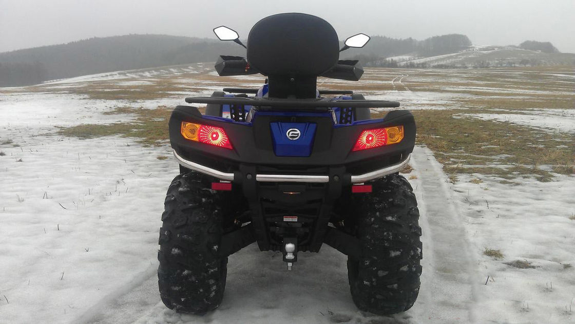 800cc V-Twin 4 Vana 4 Zamanlı Spor Yardımcı Programı ATV 46kw 6700rpm Su Soğutmalı