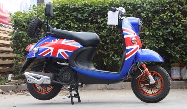 4 Zamanlı Hava Soğutmalı 150cc Yetişkin Motorlu Scooter Ön Disk Arka Kampana Fren