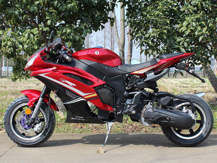 Yatay Tip Hava Soğutmalı 4 Zamanlı Elektrikle Çalışan Motosiklet 150cc