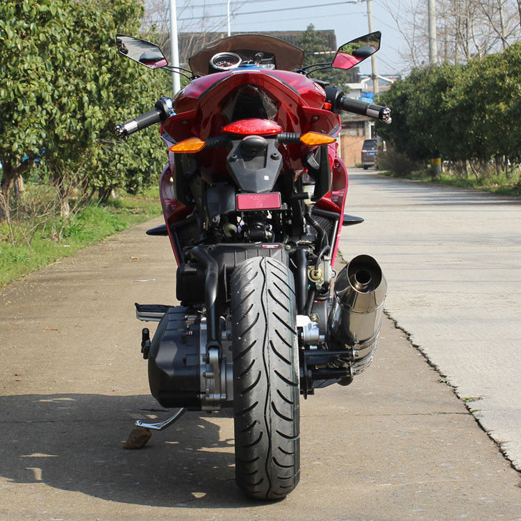 Yatay Tip Hava Soğutmalı 4 Zamanlı Elektrikle Çalışan Motosiklet 150cc
