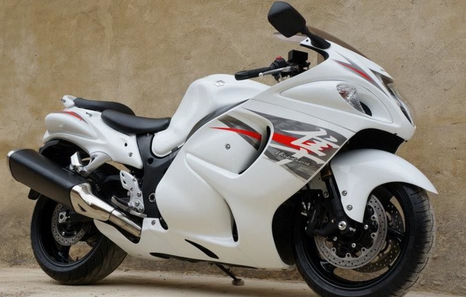 Yetişkinler İçin 6 Hız 16 Valf TSCC Elektrikli Motosiklet 1300cc Sıvı Soğutmalı