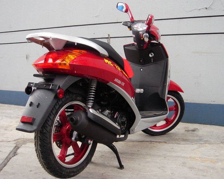 16 inç Lastik Yetişkin Gaz Scooter 150cc Arka Brum Fren Cvt Cebri Hava Soğutmalı Motor
