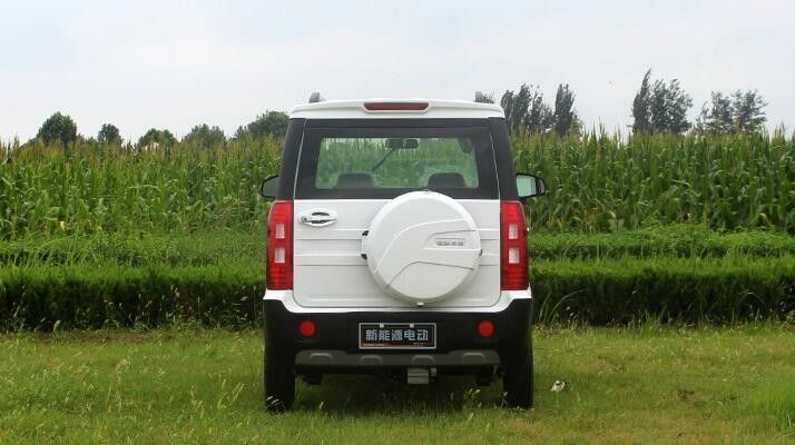 Dört Tekerli Elektrikli Golf Arabası Mini Boy 1500w 500km Üzeri Aralığı