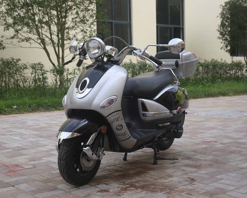 Ön Disk Arka Tamburlu Yetişkinler İçin Elektrikli / Tekme 150cc Gazla Çalışan Scooterlar