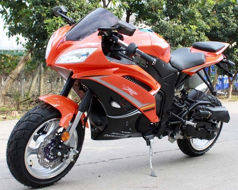 Tek Silindir 200cc Sokak Yasal Motosiklet 4 Zamanlı Havalı Serin CVT Anahtar Çalıştırma Sistemi Ile