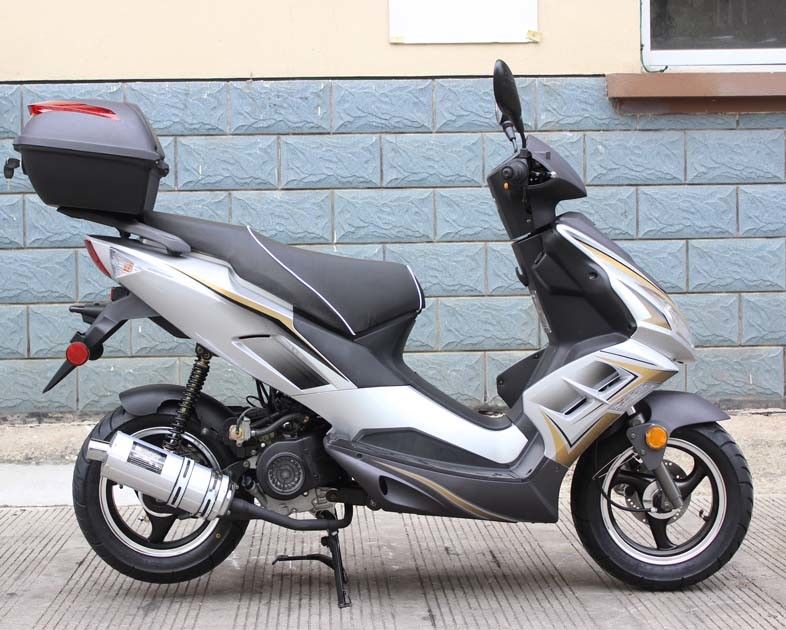150cc Motor Gazı Moped Scooter 12 