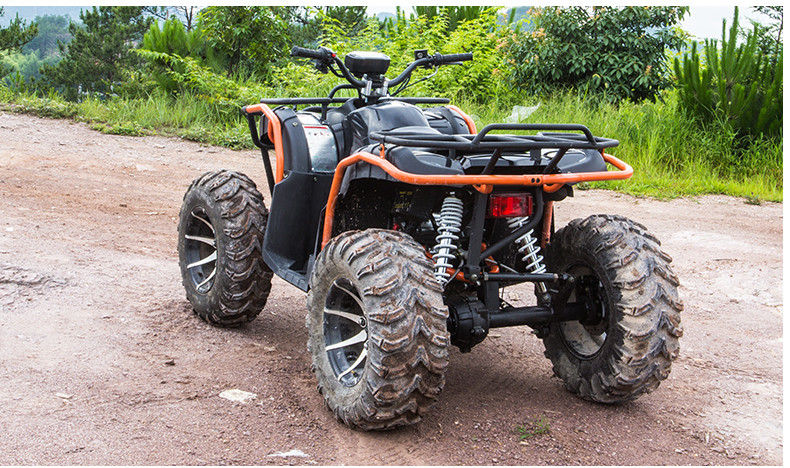 4 Zamanlı 250CC Yardımcı Araçlar ATV 4.8L Yakıt Deposu Kapasitesi 1790 * 1070 * 1170 MM
