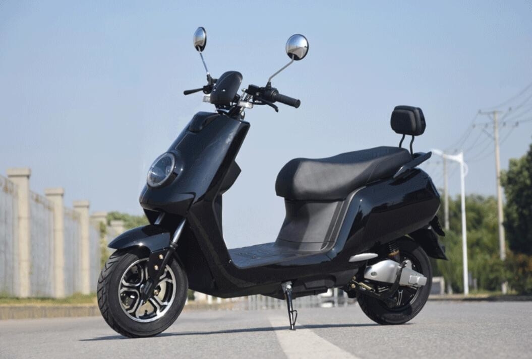 1000W Elektrikli Moped Bisiklet 60km / H Max Hız Niu Elektrikli Scooter Merkezi Motor