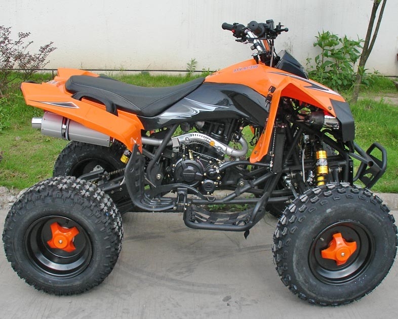 Gençlik Yarışları 4 Wheeler Motosiklet 77km / H Maksimum Hız 250CC 12V / 9 AH Akü